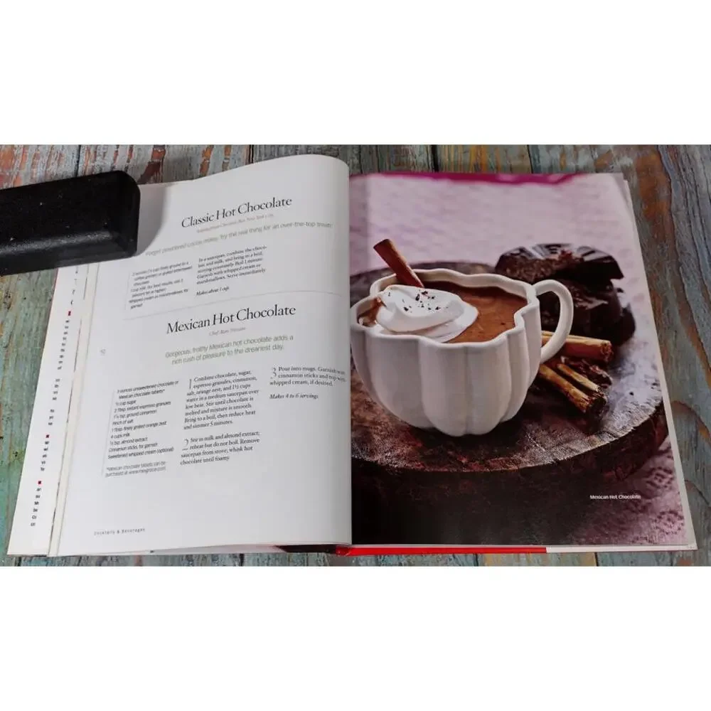 The Oprah Magazine Cookbook with Introduction by‎ Oprah Winfrey